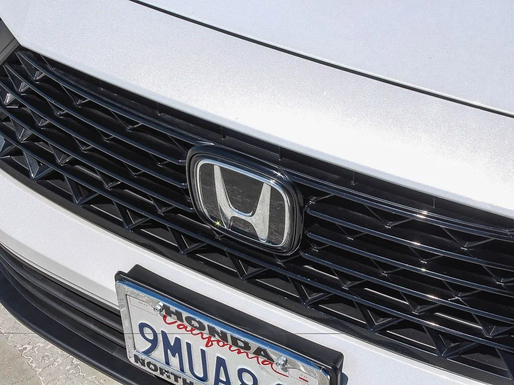 Certified Used 2024 Platinum White Honda Sport image 12