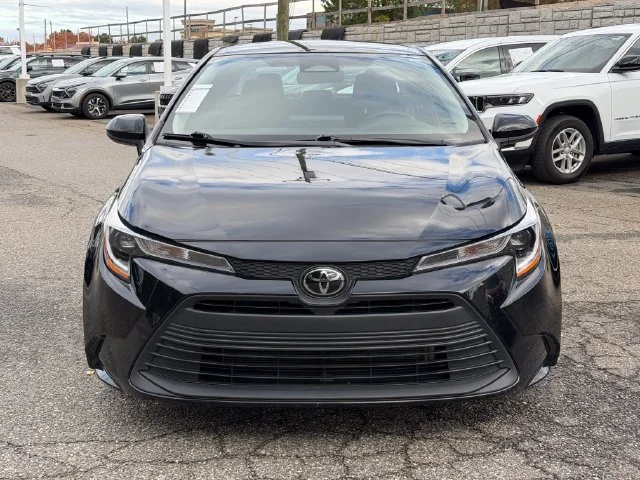 Used 2025 Midnight Black Metallic Toyota LE image 8