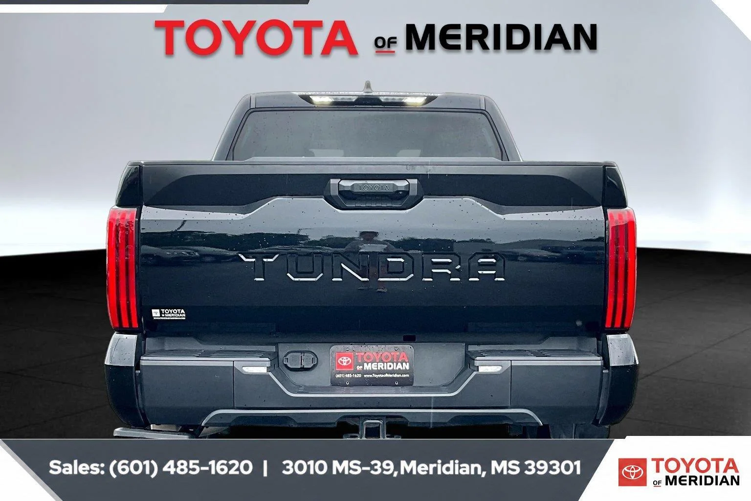 Used 2024 Midnight Black Metallic Toyota SR5 image 4