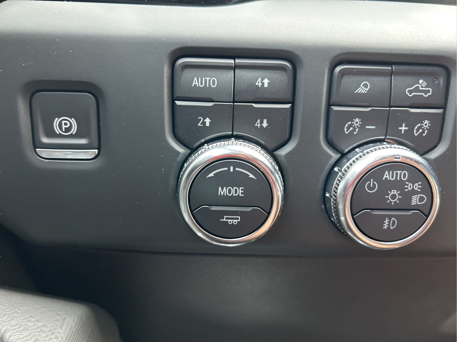 Used 2024 Gray GMC AT4X image 25
