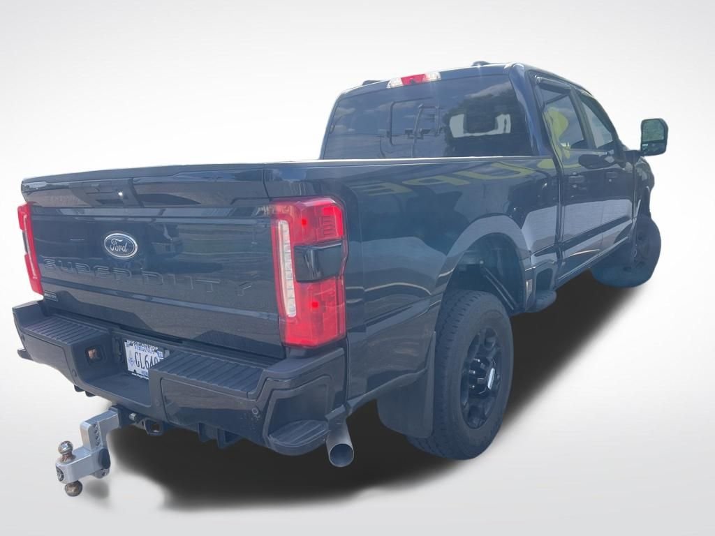 Used 2023 Blue Ford XL image 2