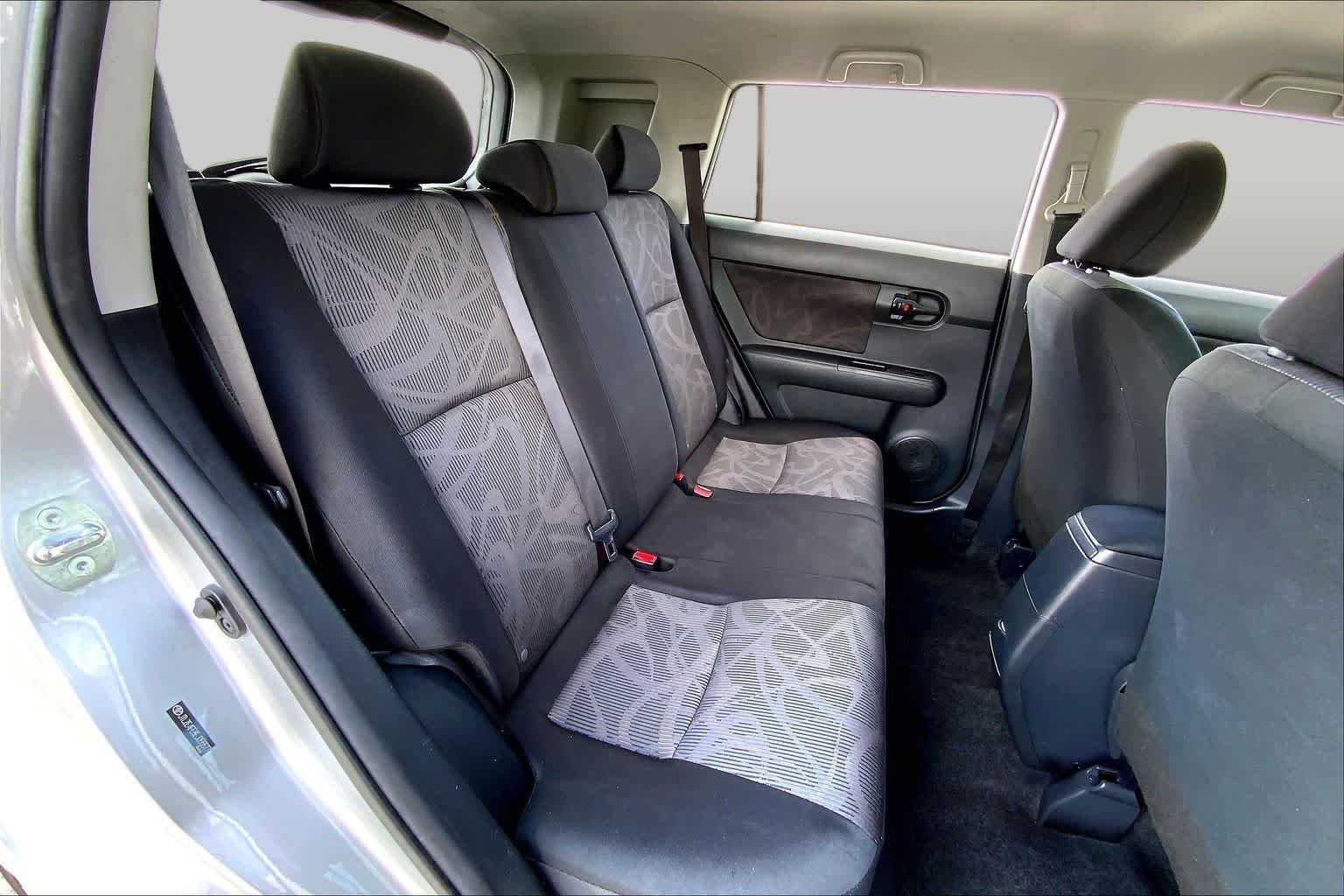 Used 2014 Classic Silver Metallic Scion  image 19