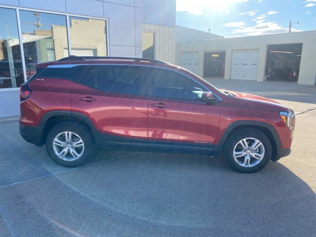 Used 2022 GMC Terrain SLE with VIN 3GKALTEV2NL192893 for sale in Kansas City