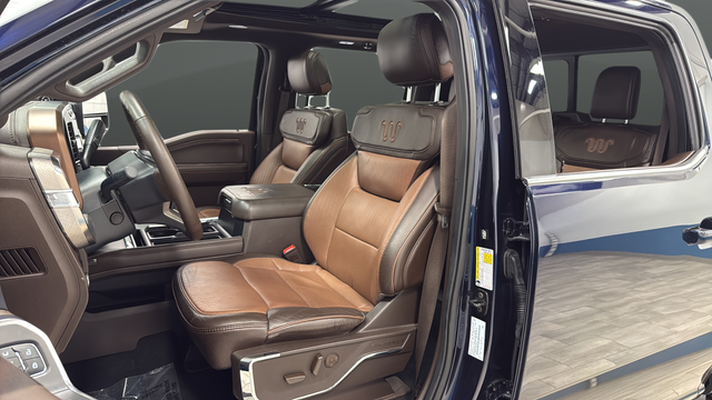 Used 2024 Antimatter Blue Metallic Ford King Ranch image 10