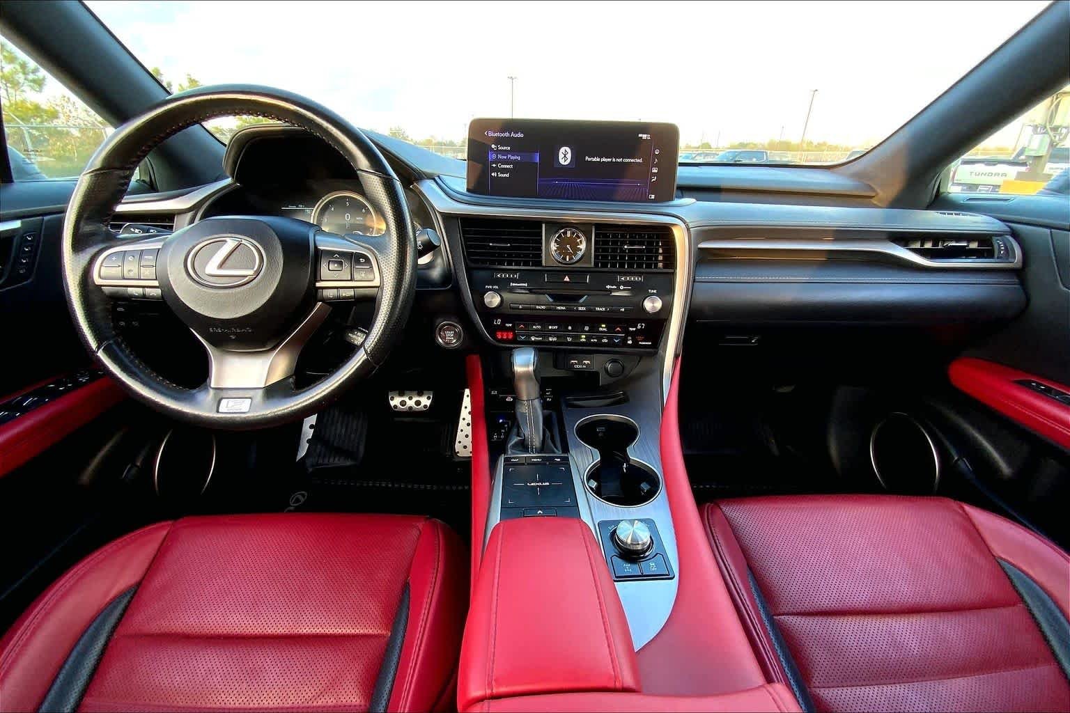 Used 2022 Ultra White Lexus F SPORT Handling image 29