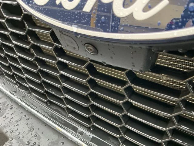 New 2026 Oxford White Ford Base image 10