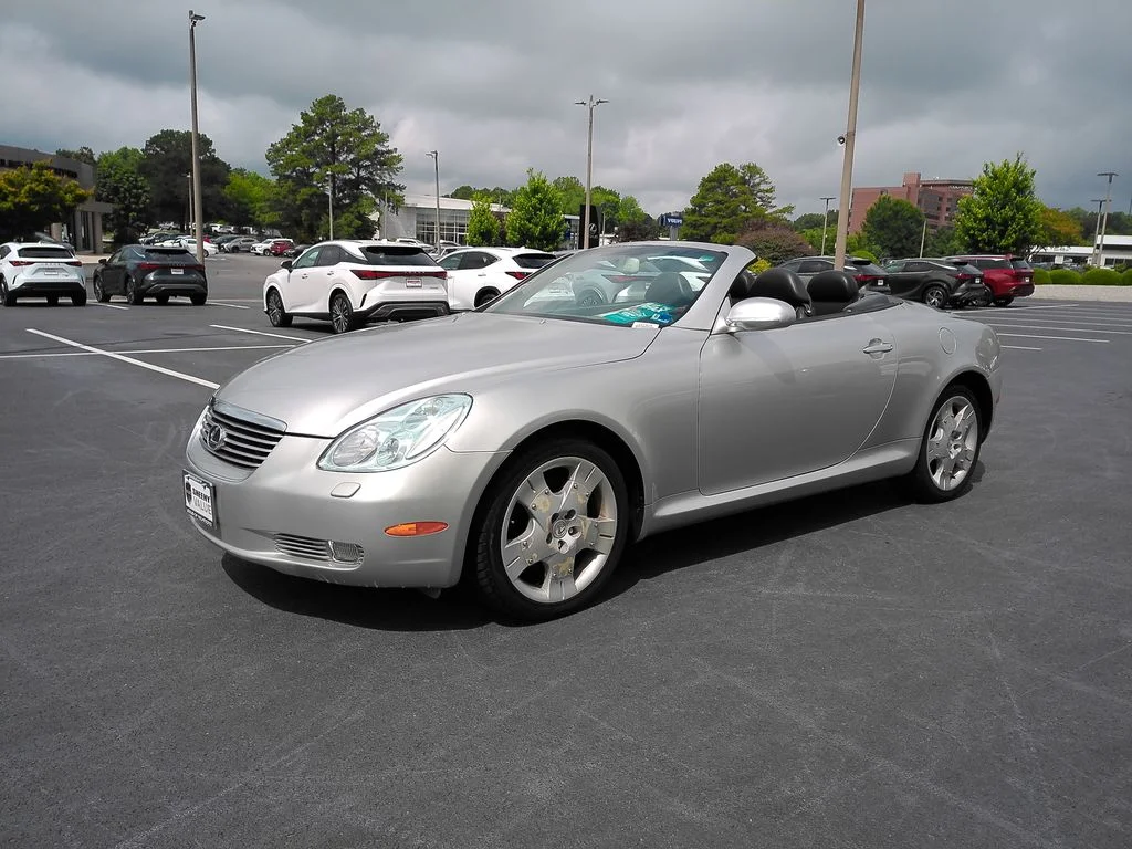 Used 2005 Silver Lexus 430 image 29