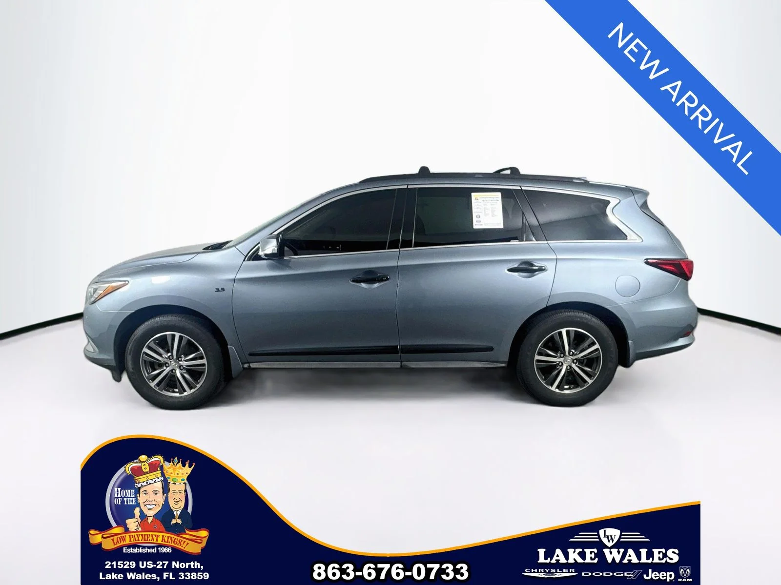 Used 2016 Blue INFINITI Base image 4