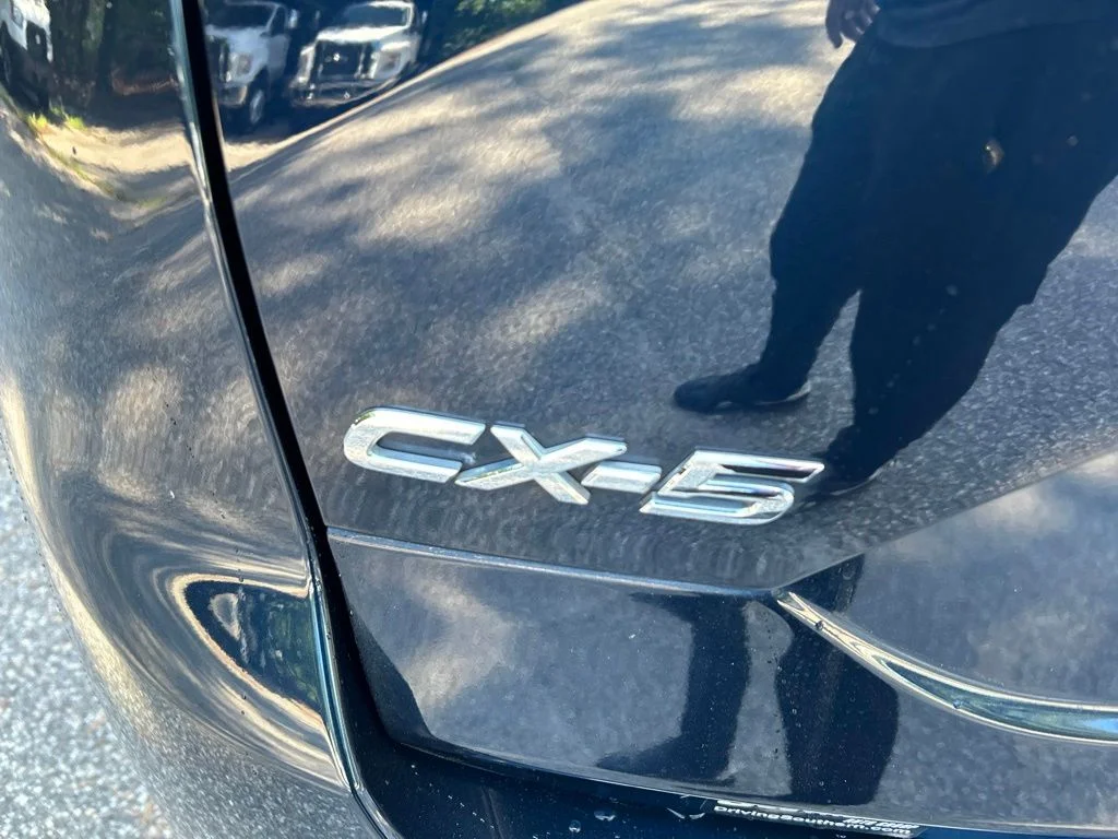 Used 2017 Blue Mazda Grand Touring image 11