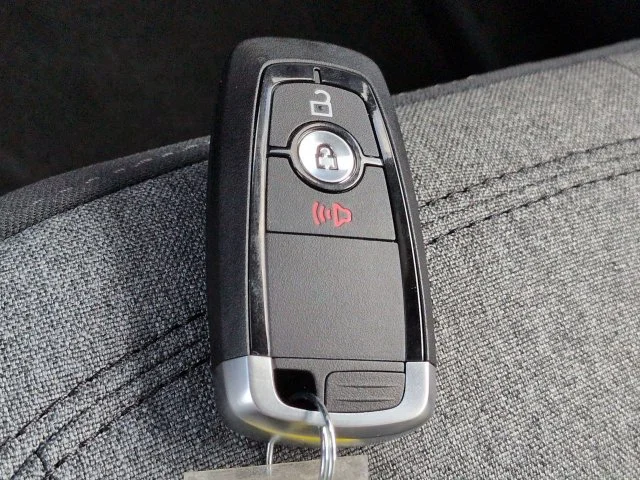 New 2026 Avalanche Gray Ford Base image 27