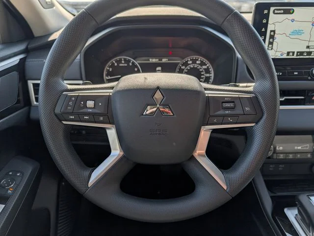 New 2026 Black Diamond Mitsubishi ES image 7