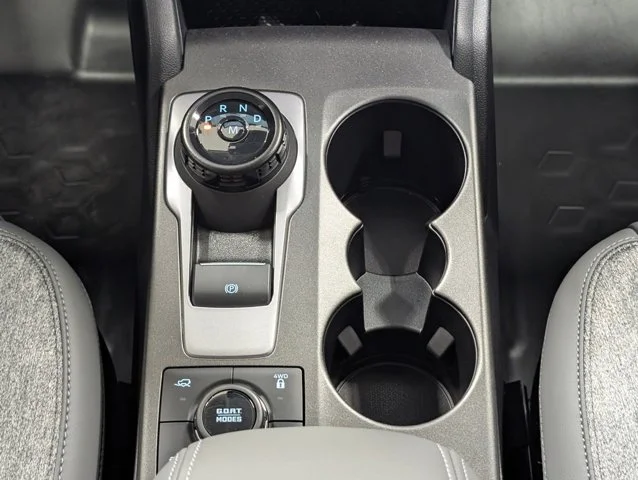 New 2026 Oxford White Ford Badlands® image 35