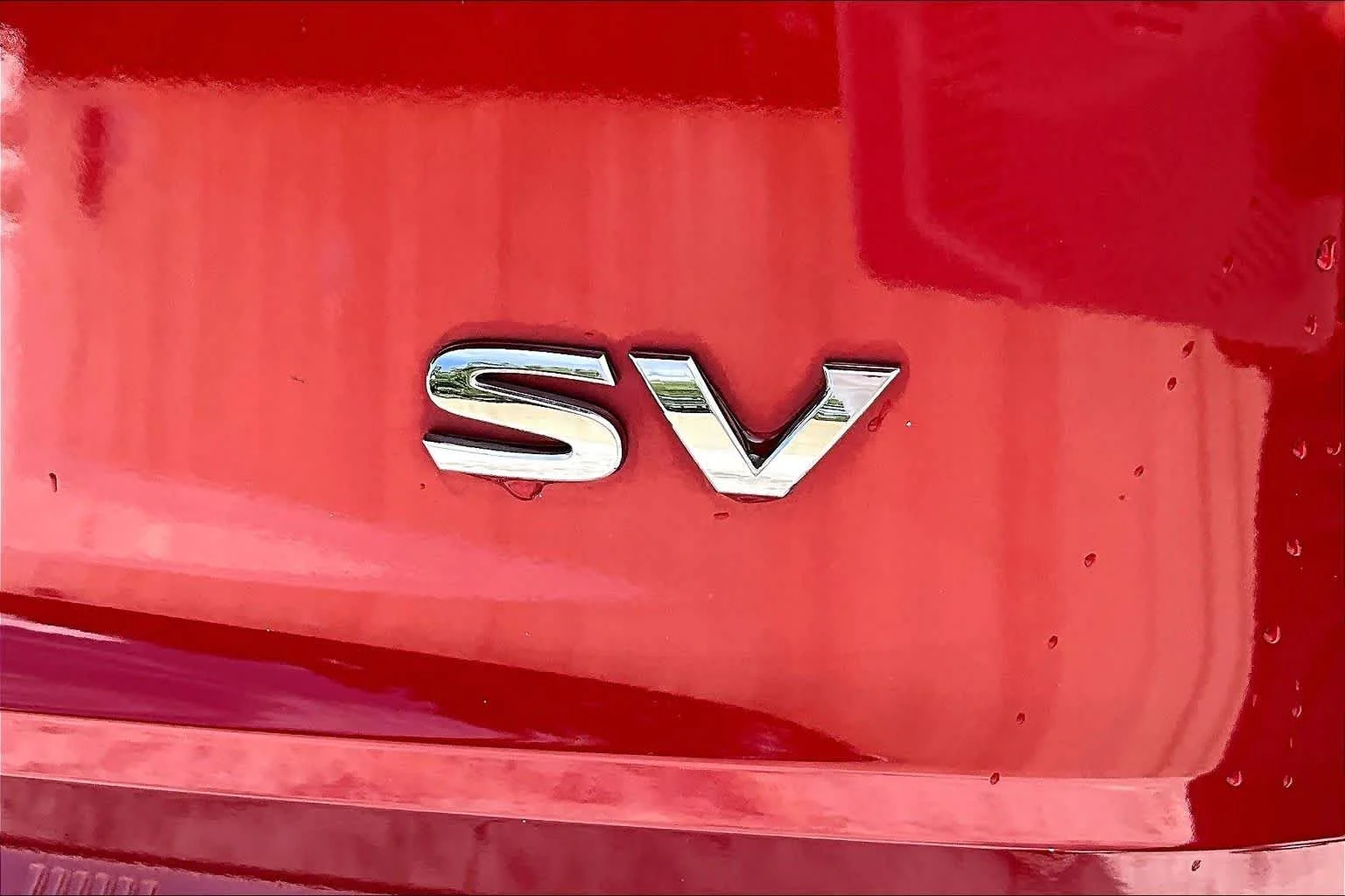 Used 2023 Scarlet Ember Tintcoat Nissan SV image 18
