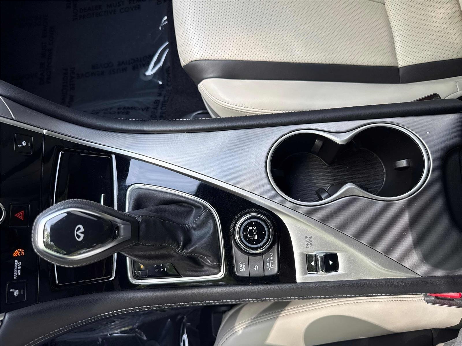 Used 2022 Pure White INFINITI LUXE image 20