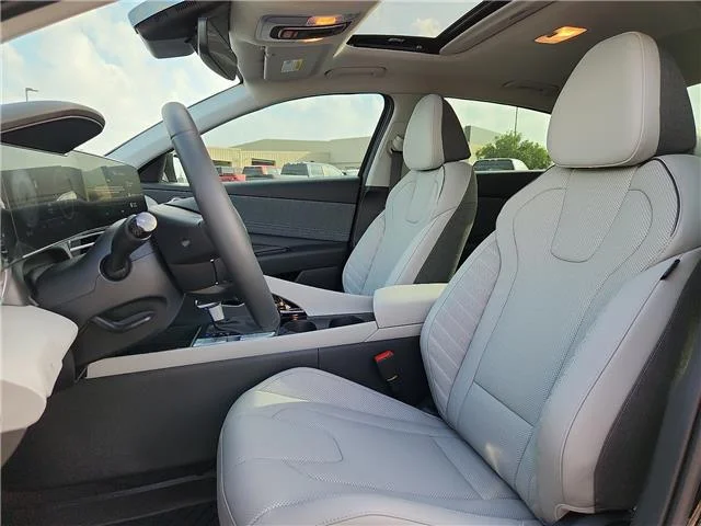 New 2026 Abyss Black Hyundai Limited image 10