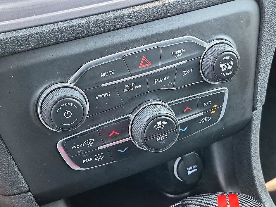 Used 2023 Octane Red Pearlcoat Dodge R/T image 24