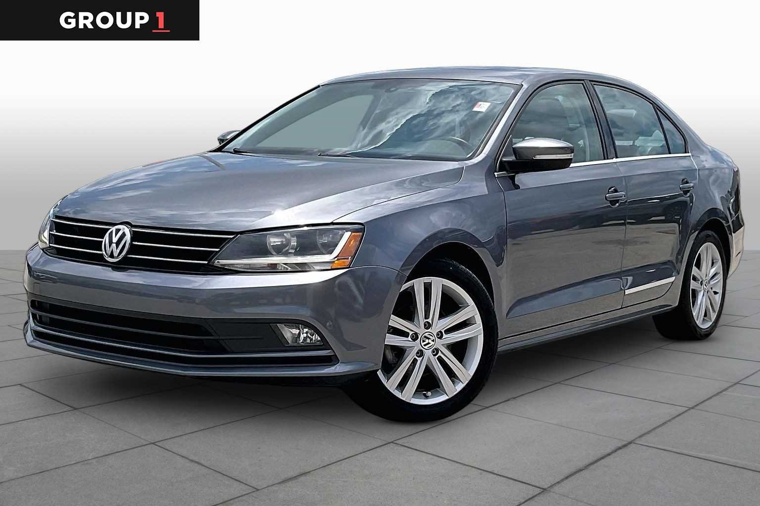 2017 Volkswagen Jetta 1.8T SEL Auto's photo