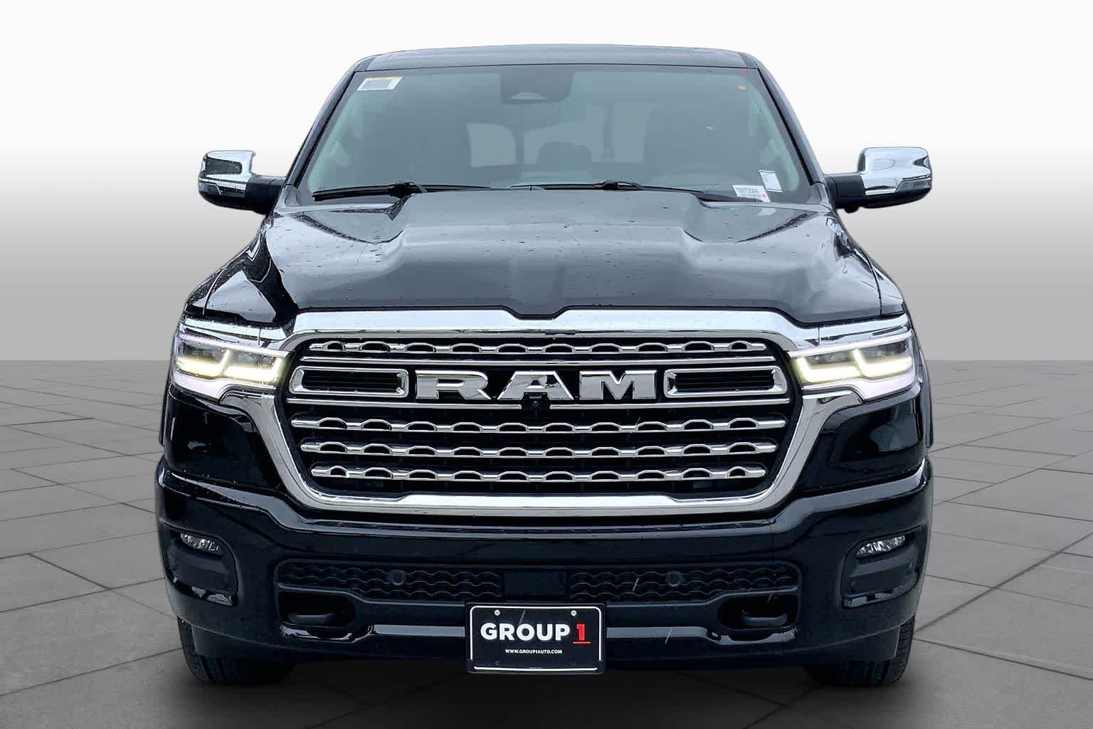 New 2026 Diamond Black Crystal Pearl-Coat Exterior Paint RAM Longhorn image 3