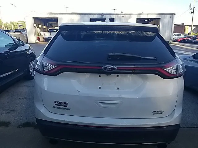 Used 2018 White Ford SEL image 31