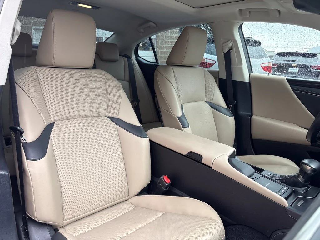 Used 2021 Beige Lexus 300h image 12