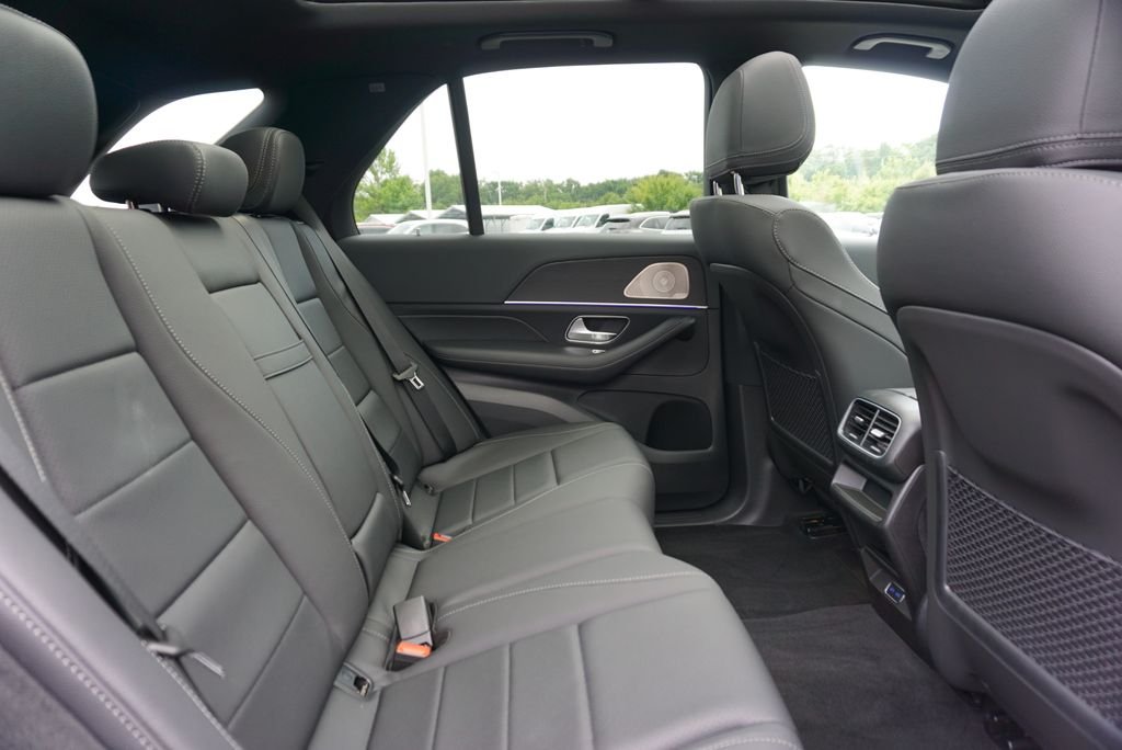 Used 2026 Obsidian Black Metallic Mercedes-Benz GLE 350 image 61