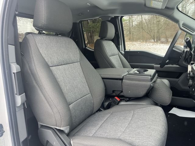 New 2026 Oxford White Ford F-250® XL image 25