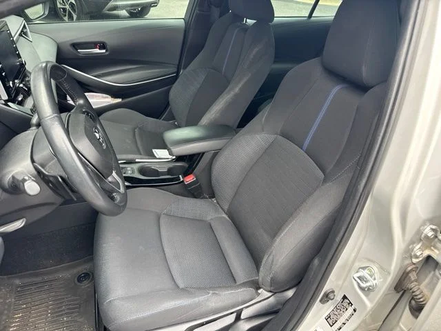 Used 2021 Silver Toyota SE image 7