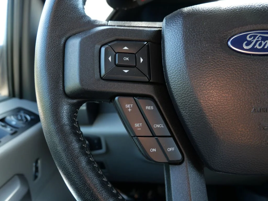 Certified Used 2019 Silver Ford XLT image 23