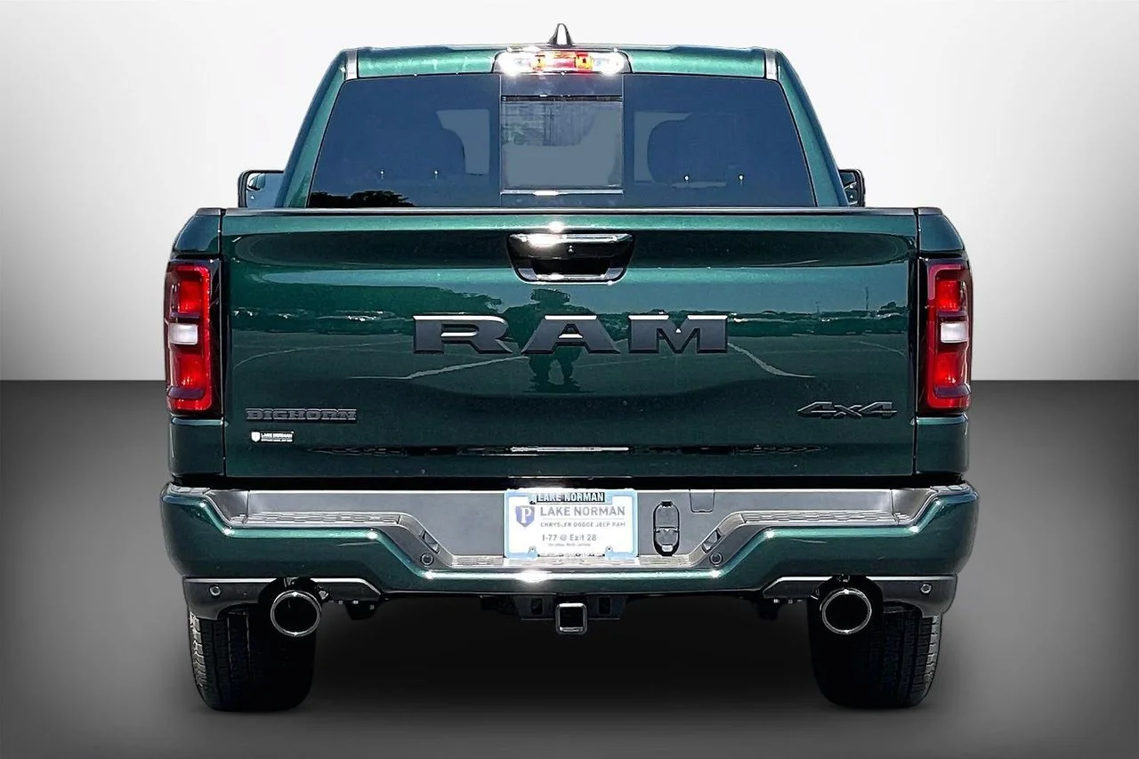 New 2026 Serrano Green Metallic RAM Big Horn/Lone Star image 7