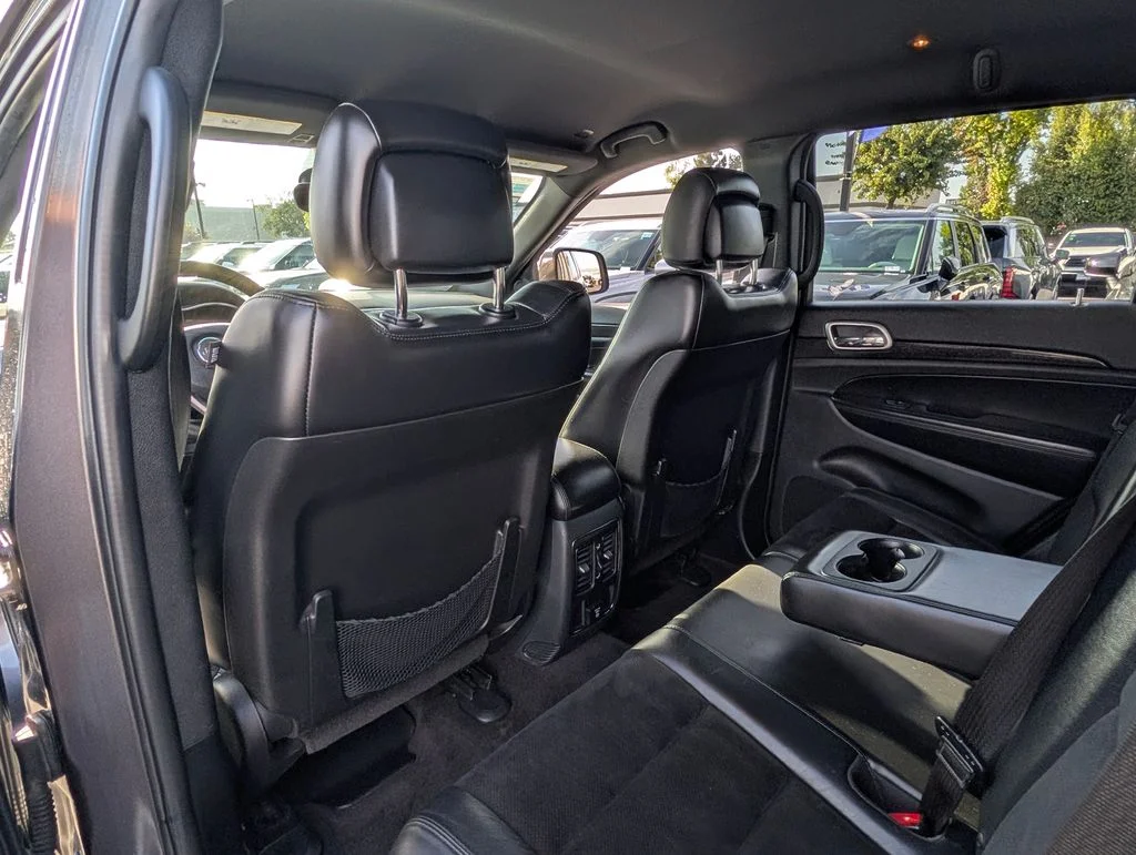 2018 Jeep Grand Cherokee Altitude - Photo 13