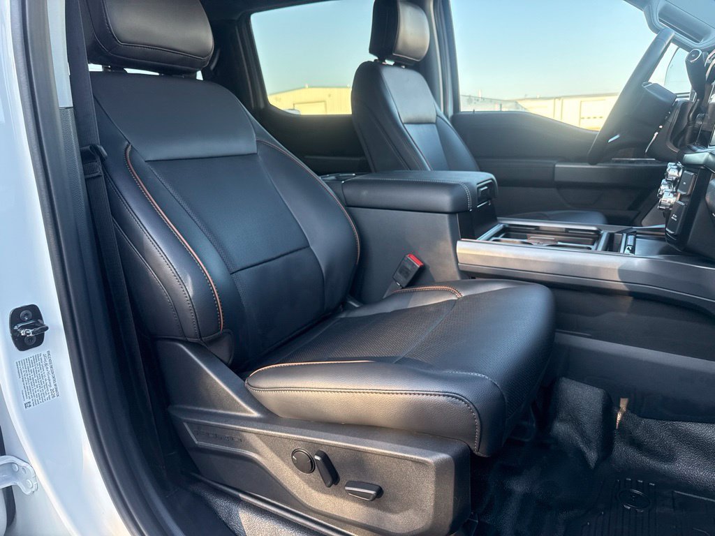 New 2027 White Ford Lariat image 39