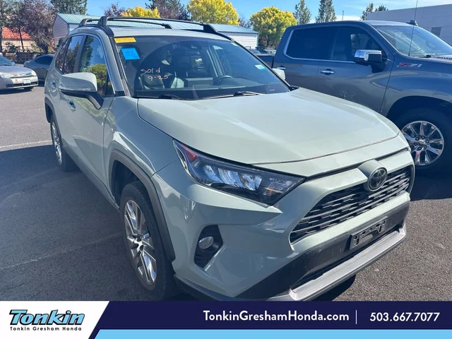 2019 Toyota RAV4 XLE Premium