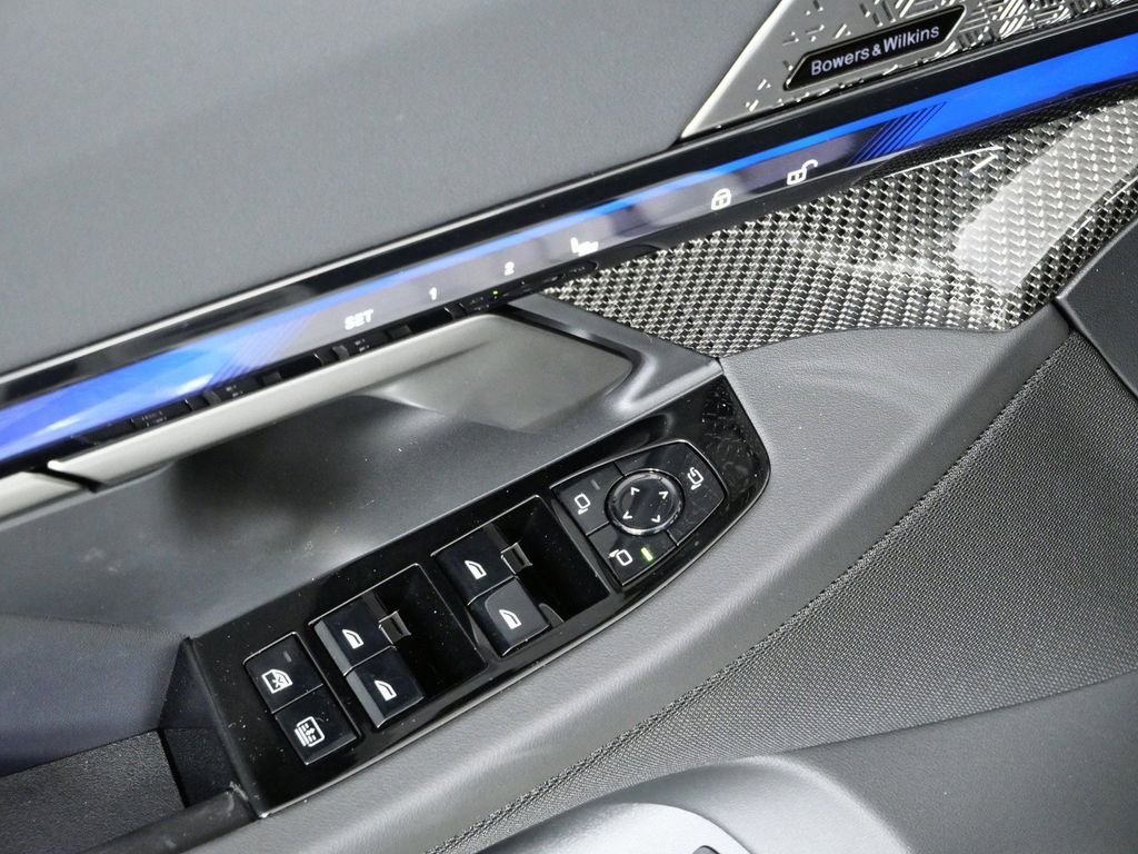 New 2026 Alpine White BMW Base image 36