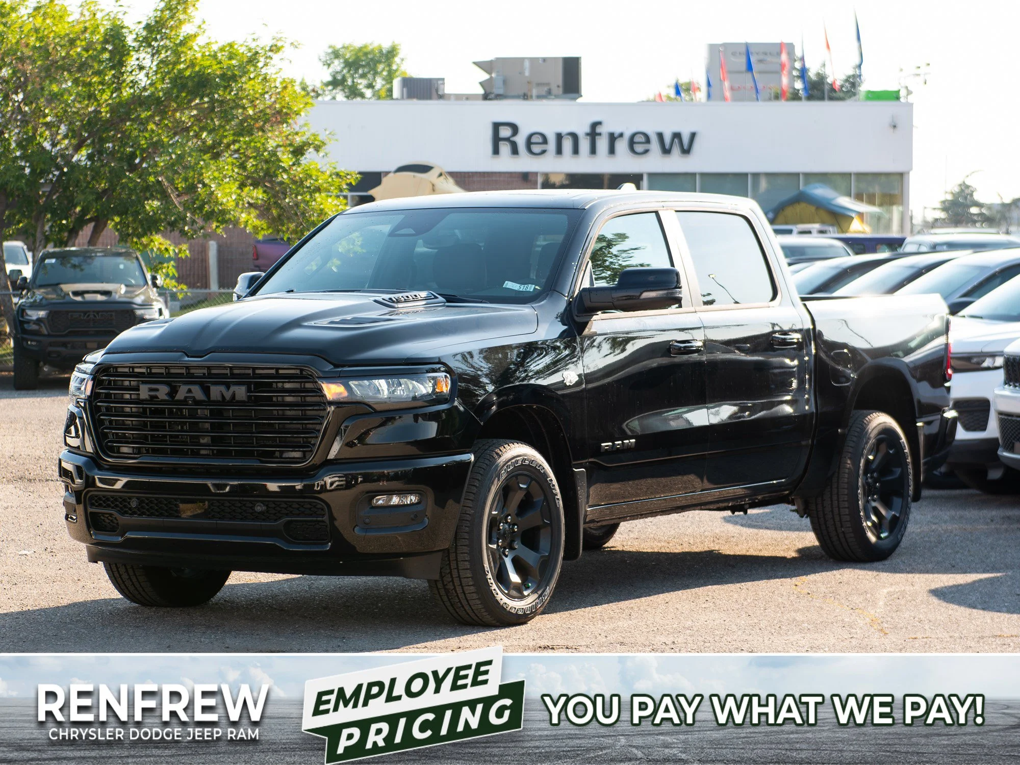 New 2026 Black RAM Sport* Crew Cab 4x4, Pano Sunroof, 3.92 Rear Axle, Passive Cold End Exhaust image 1