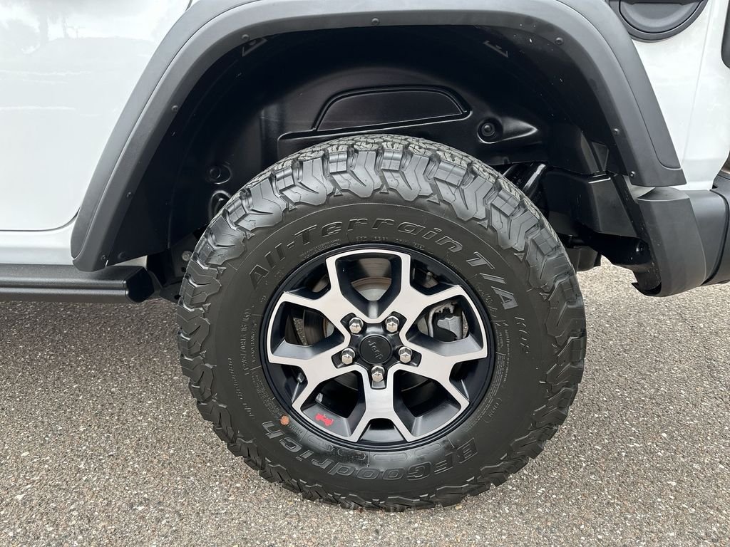 Used 2021 White Jeep Unlimited Rubicon image 31