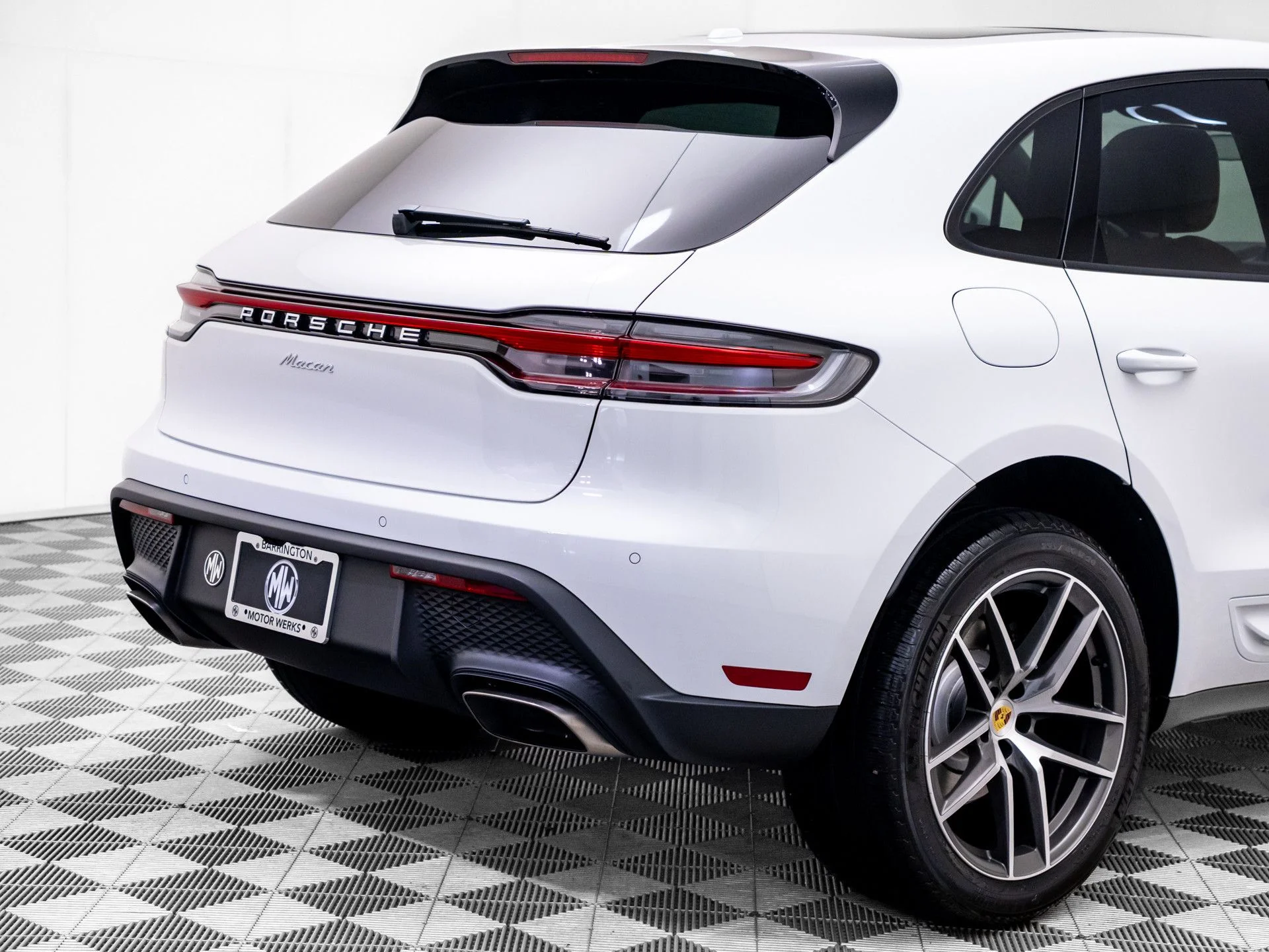 New 2026 White Porsche  image 32