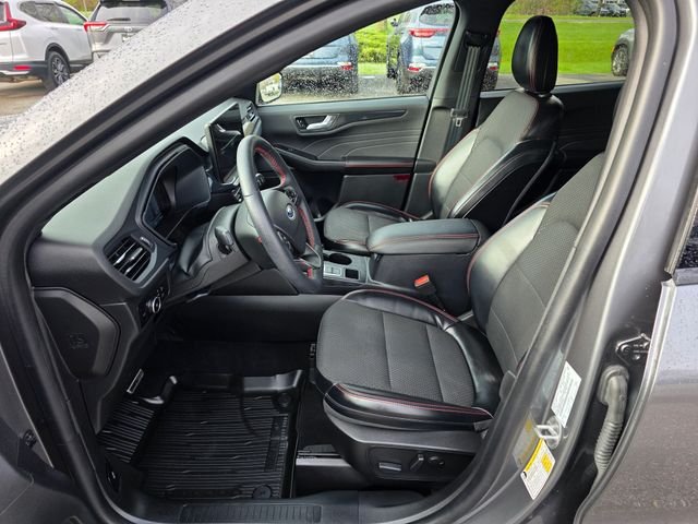 Used 2023 Gray Ford ST-Line Select image 16