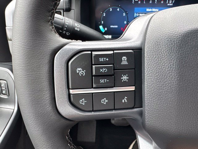 New 2026 Carbonized Gray Metallic Ford XLT image 21