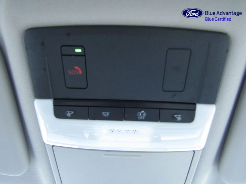 Certified Used 2024 Labrador Black Pearl Mitsubishi SEL image 35