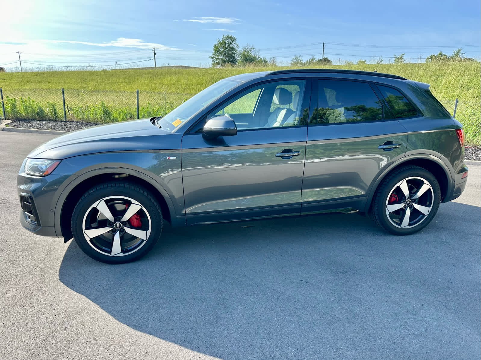 2024 Audi Q5 45 Prestige's photo