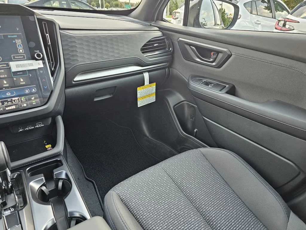 New 2026 CRYSTAL BLACK SILICA Subaru Premium image 15