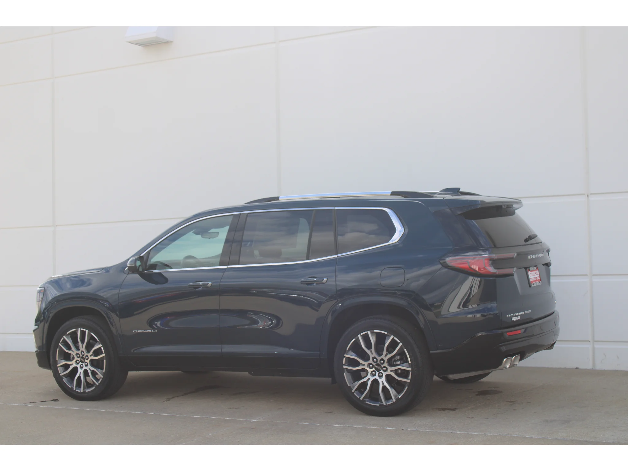 New 2027 Ink GMC Denali Ultimate image 3
