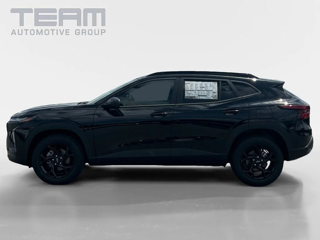 Used 2026 Mosaic Black Metallic Chevrolet LT image 4
