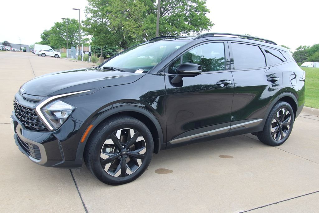 Used 2023 Black Kia X-Line image 18