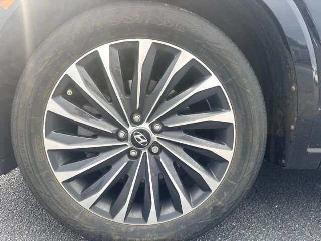 Used 2024 White Hyundai Calligraphy image 12