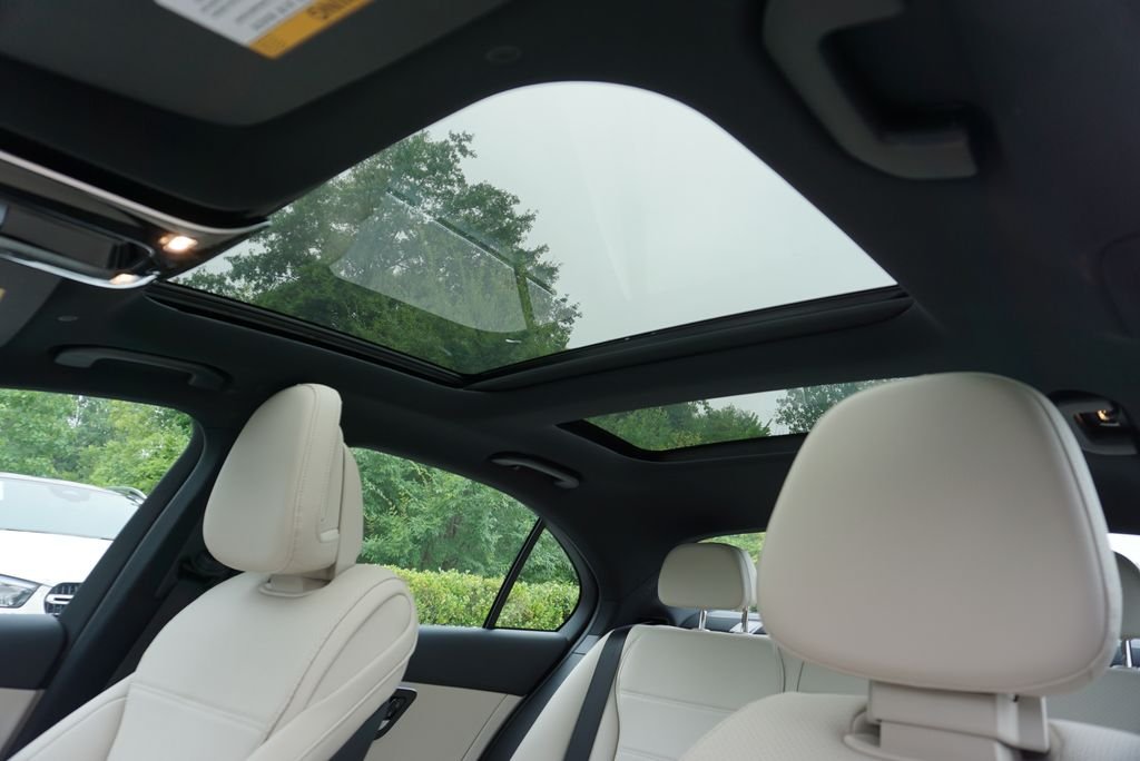 New 2026 Polar White Mercedes-Benz C 300 image 14