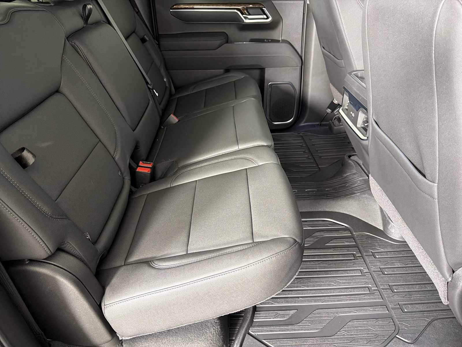 2026 GMC Sierra 1500 Elevation - Photo 13