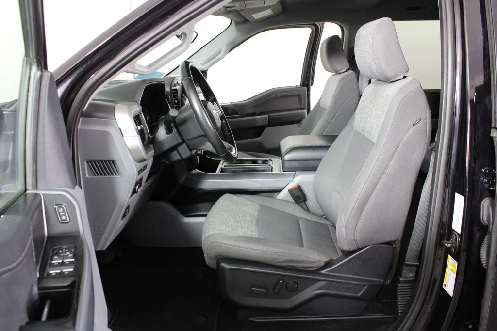 Used 2022 Black Metallic Ford XLT image 21