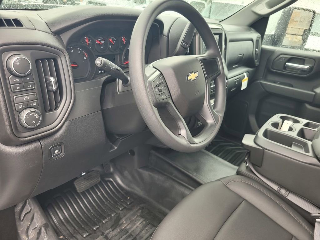 2026 Chevrolet Silverado 3500 HD WT view 8