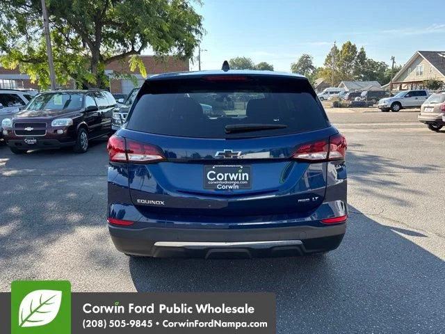 Used 2022 Blue Glow Metallic Chevrolet  image 6